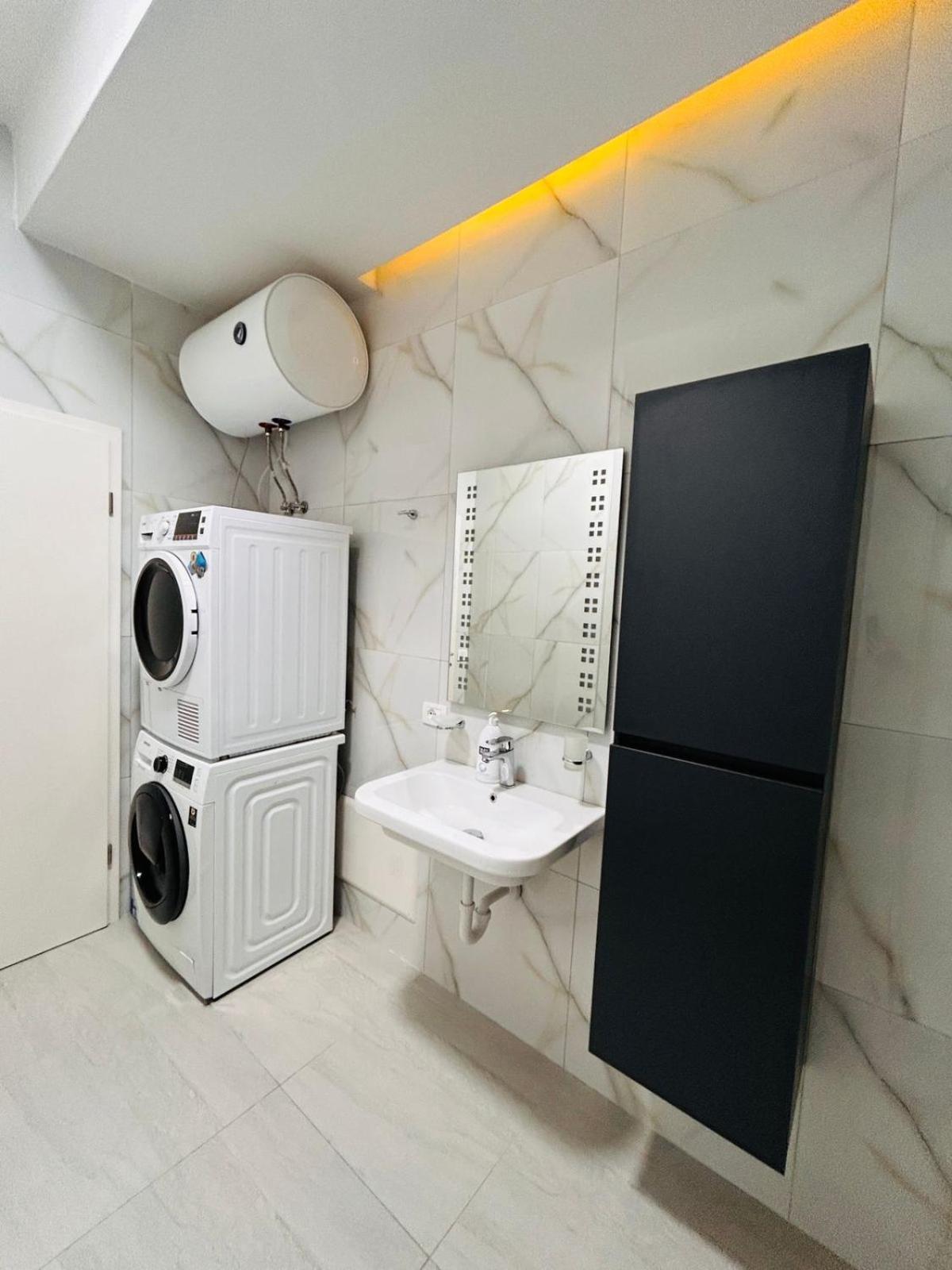 Picasso Apartment Tiranë Ngoại thất bức ảnh