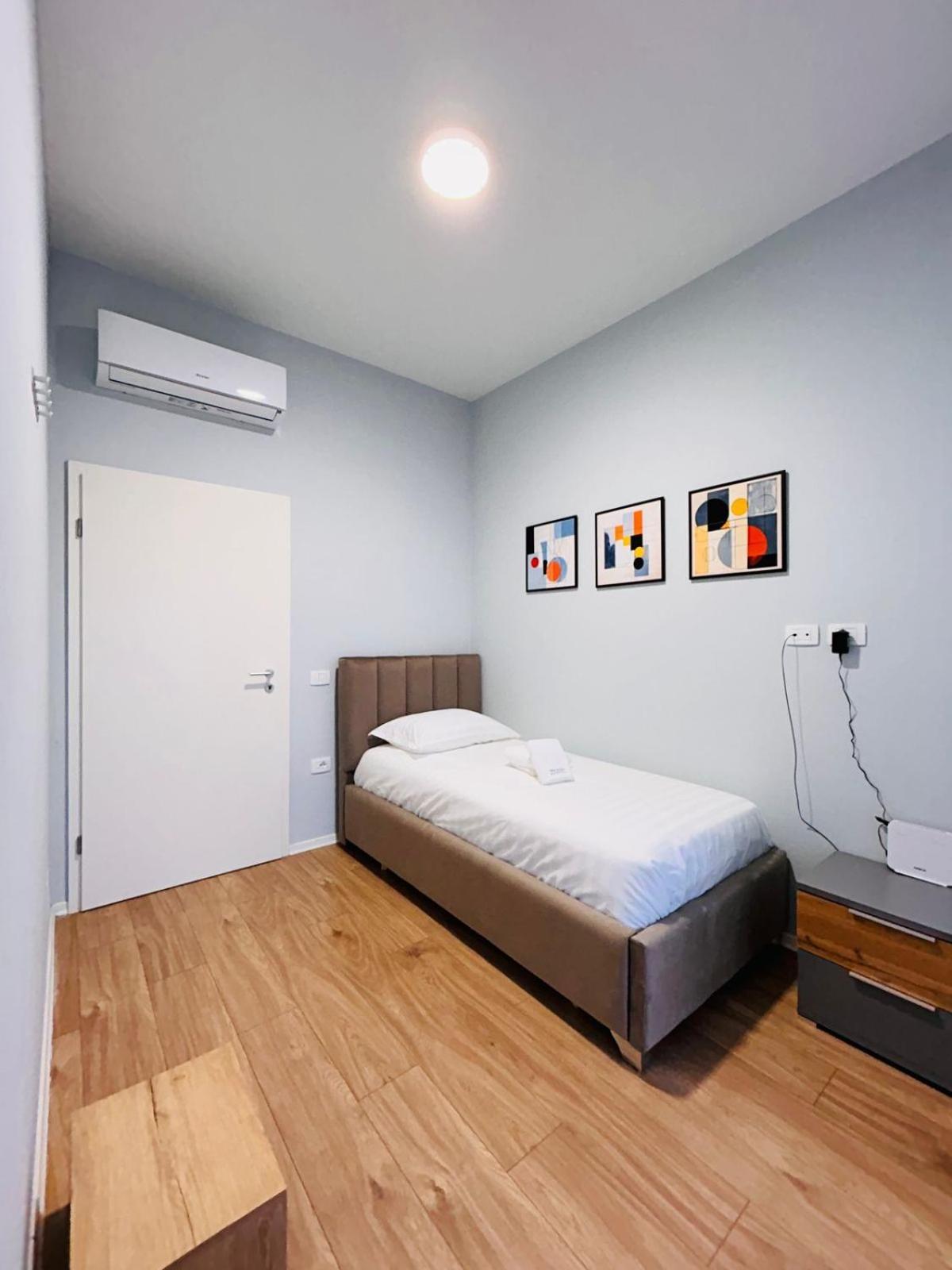 Picasso Apartment Tiranë Ngoại thất bức ảnh