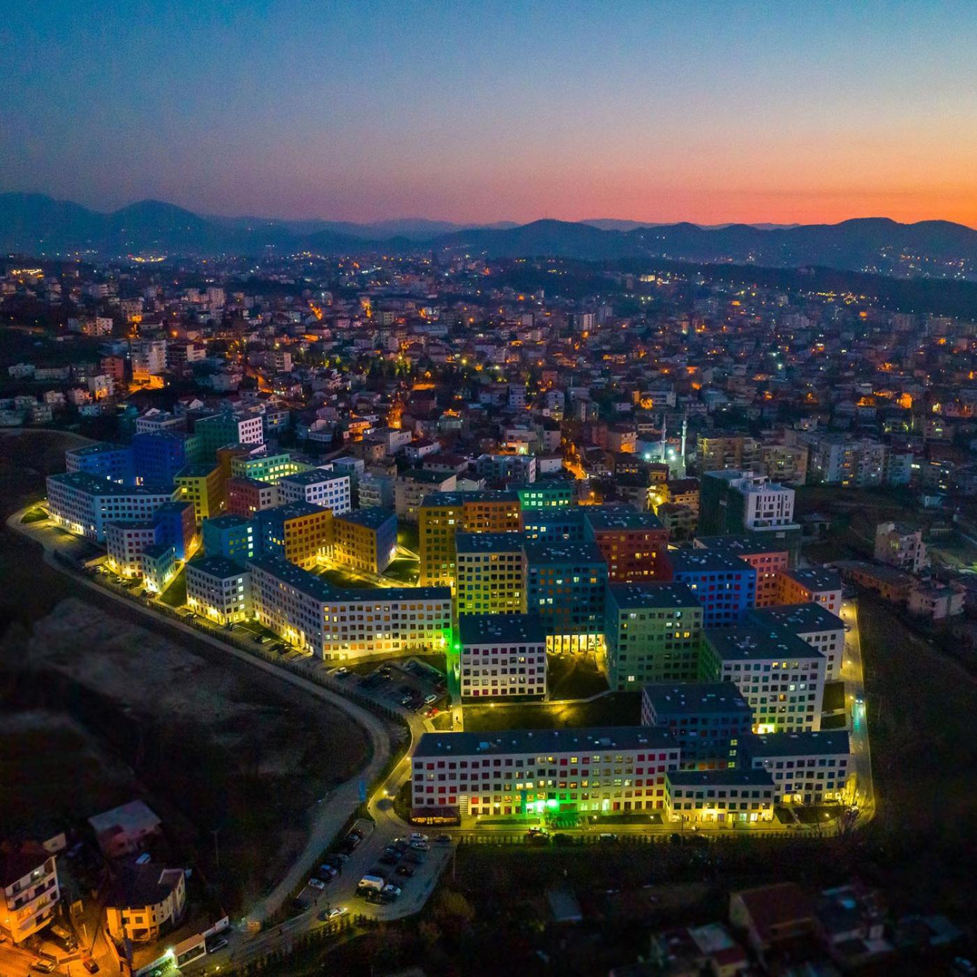 Picasso Apartment Tiranë Ngoại thất bức ảnh